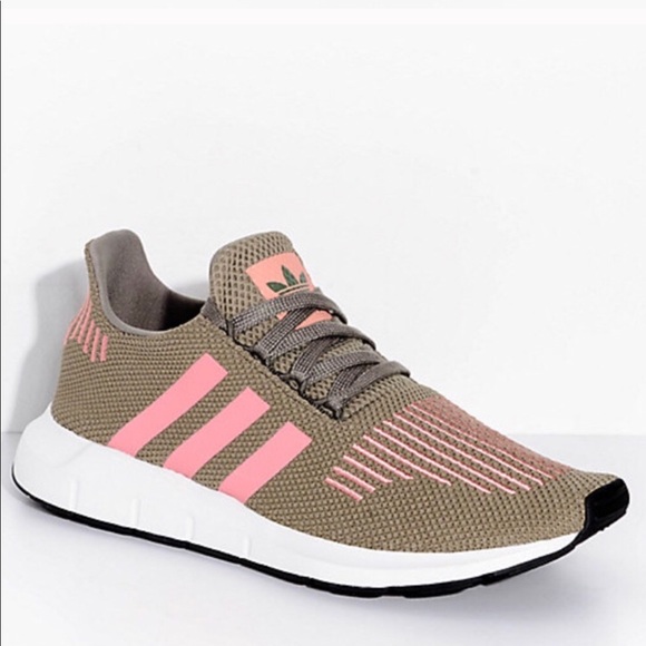 adidas swift run athletic shoe pink